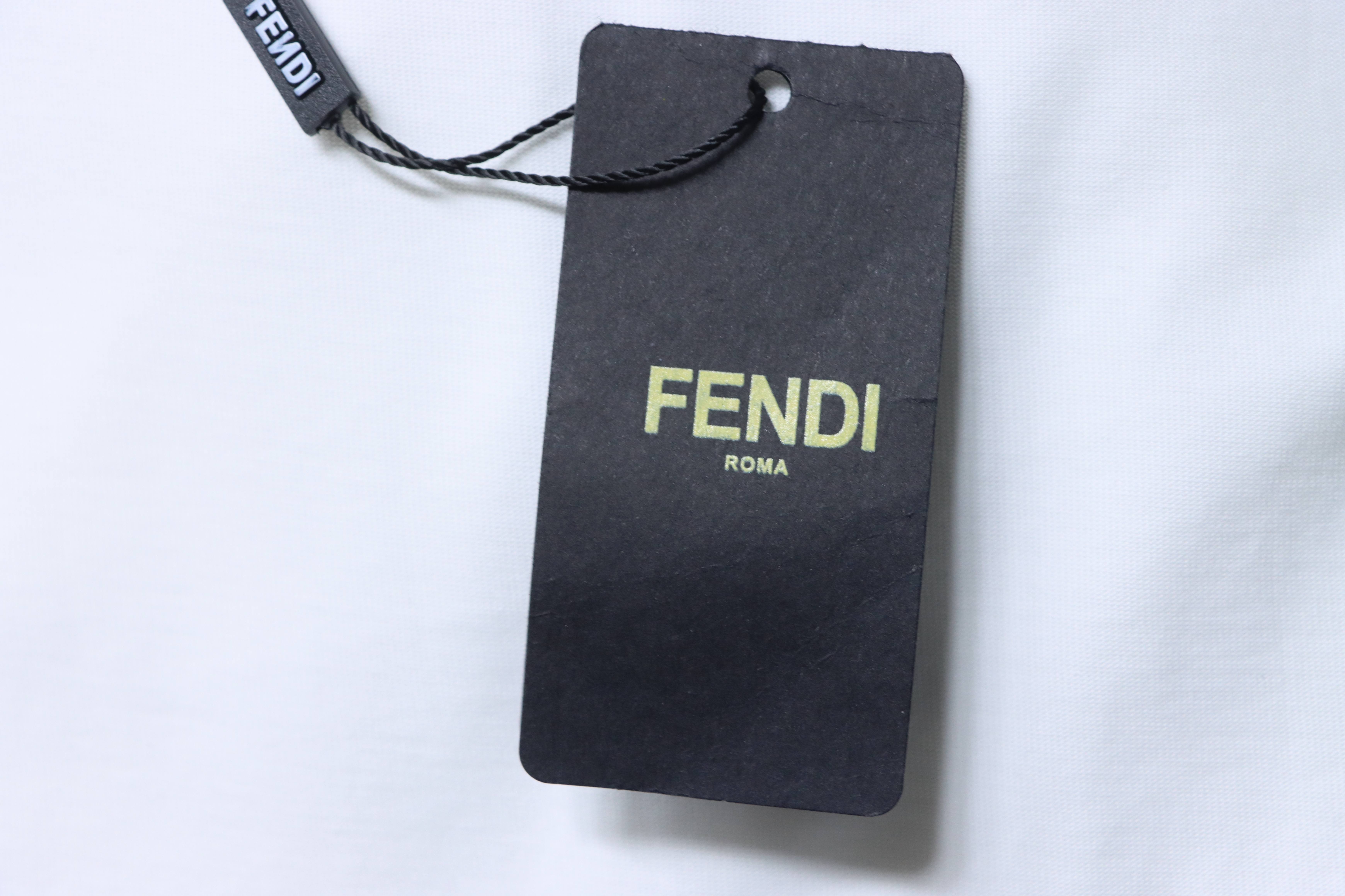 Fendi 25ss Fendilicious Pizza Pattern Embroidered T-Shirt YL White