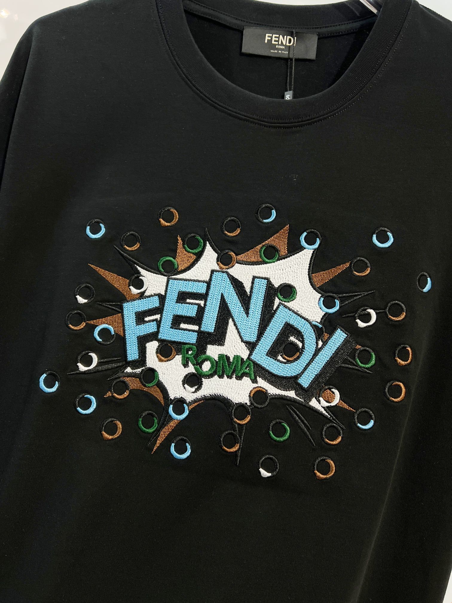 Fendi Explosive Letter T-Shirt YL Black/White