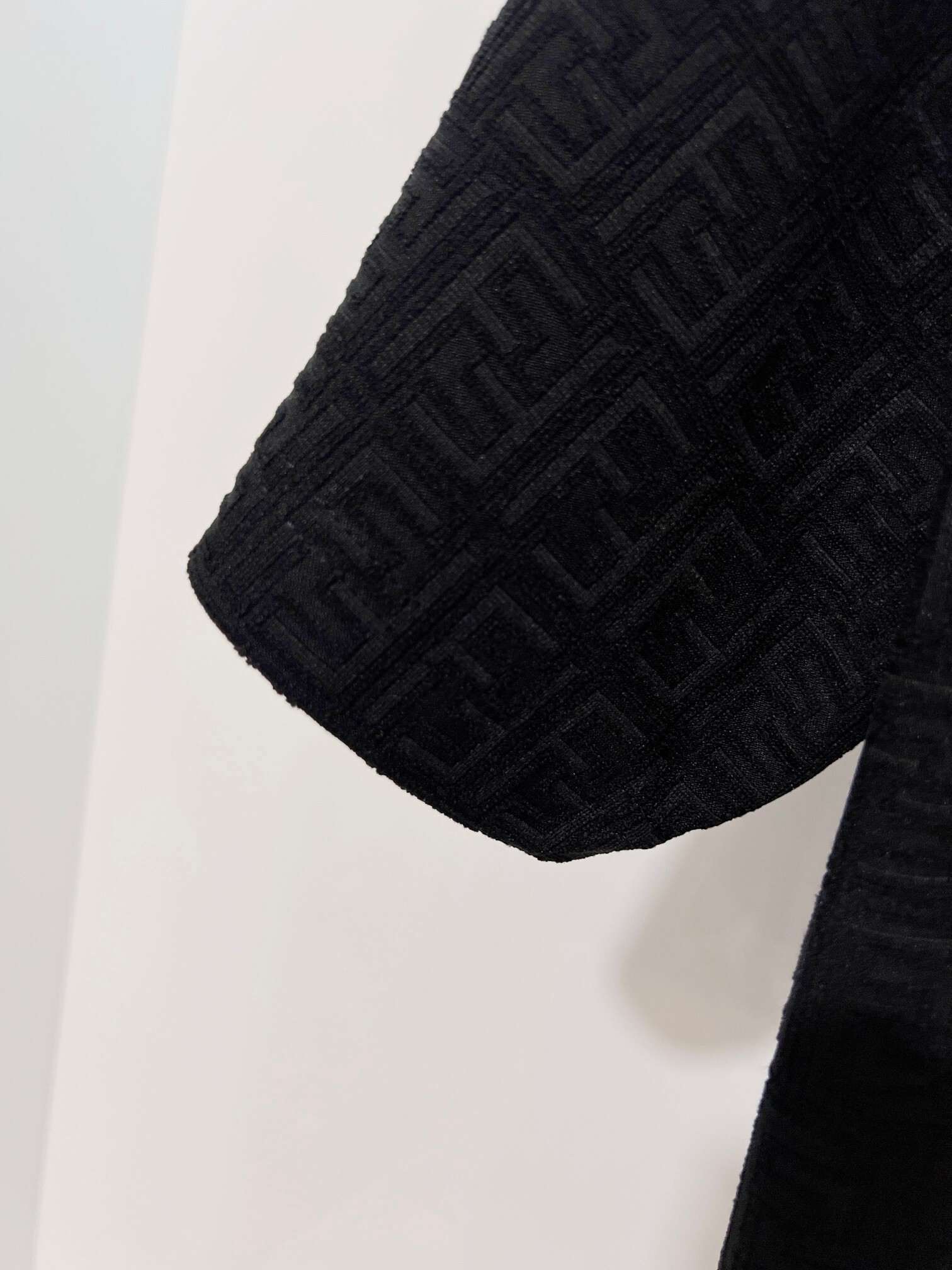 Fendi Full Print Letter T-Shirt YL Black/White