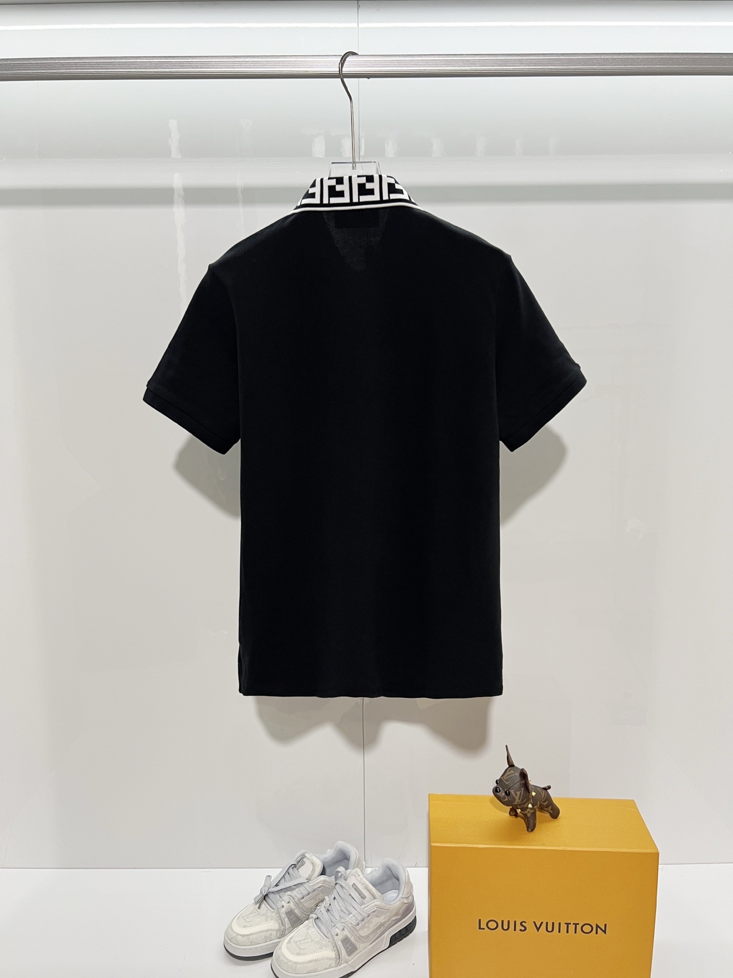 Fendi Letter Print Collar Polo Shirt YL Black