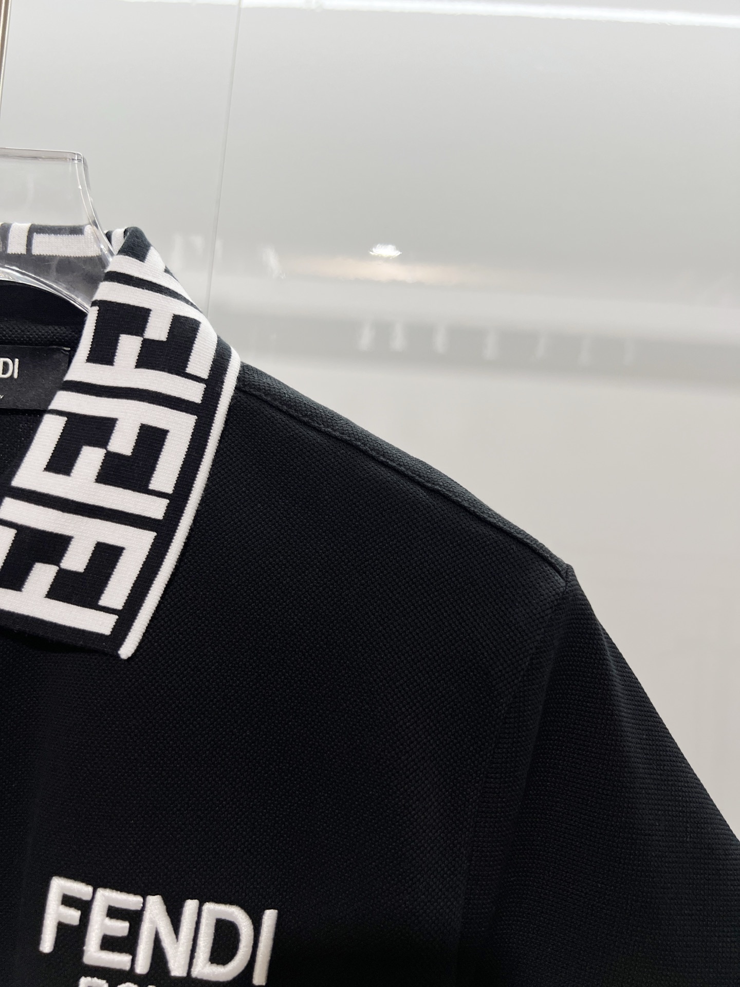 Fendi Letter Print Collar Polo Shirt YL Black