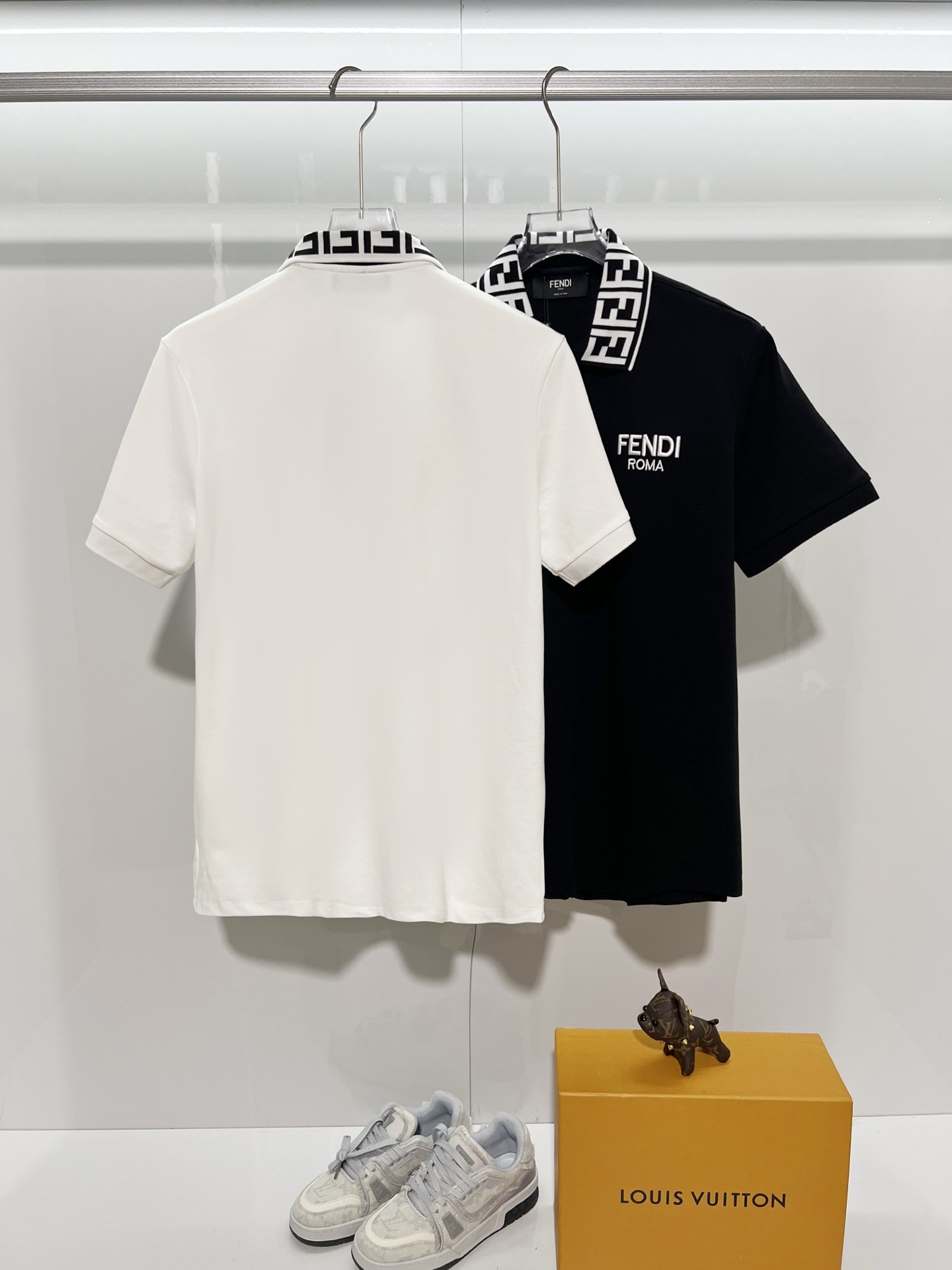 Fendi Letter Print Collar Polo Shirt YL Black