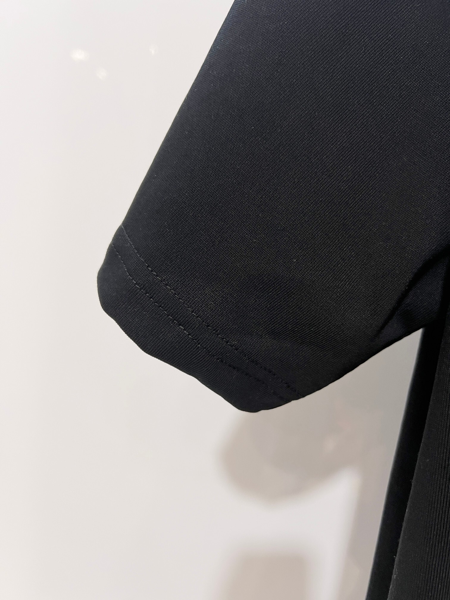 Fendi Red Eyes Letter T-shirt YL Black/White