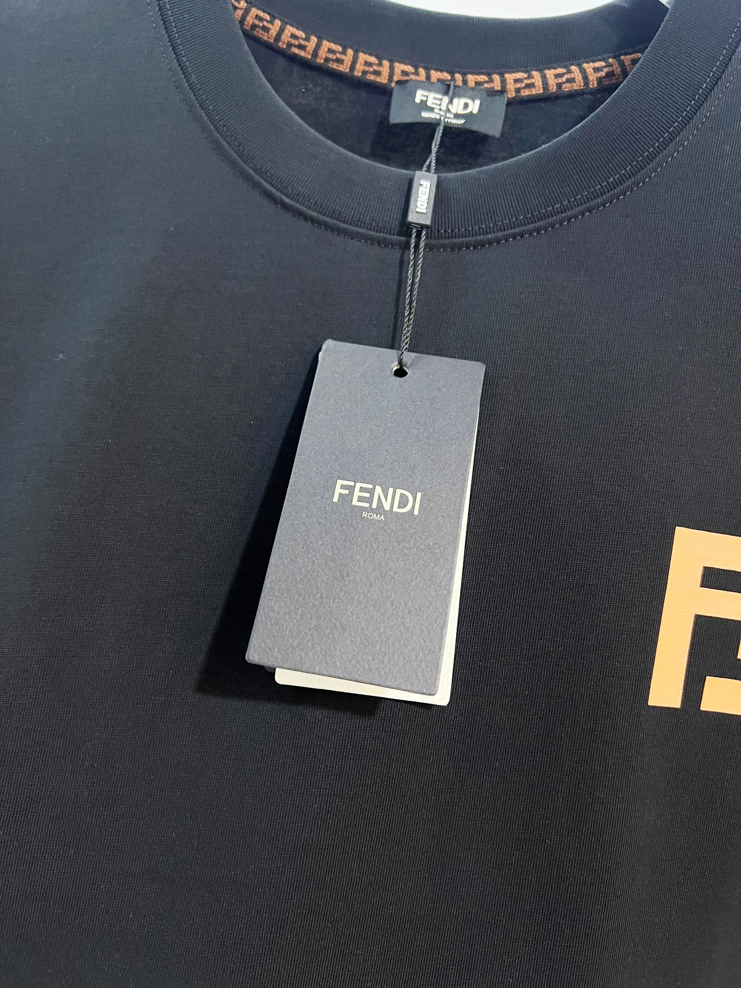 Fendi Semi-Printed Letter T-Shirt YL Black/White