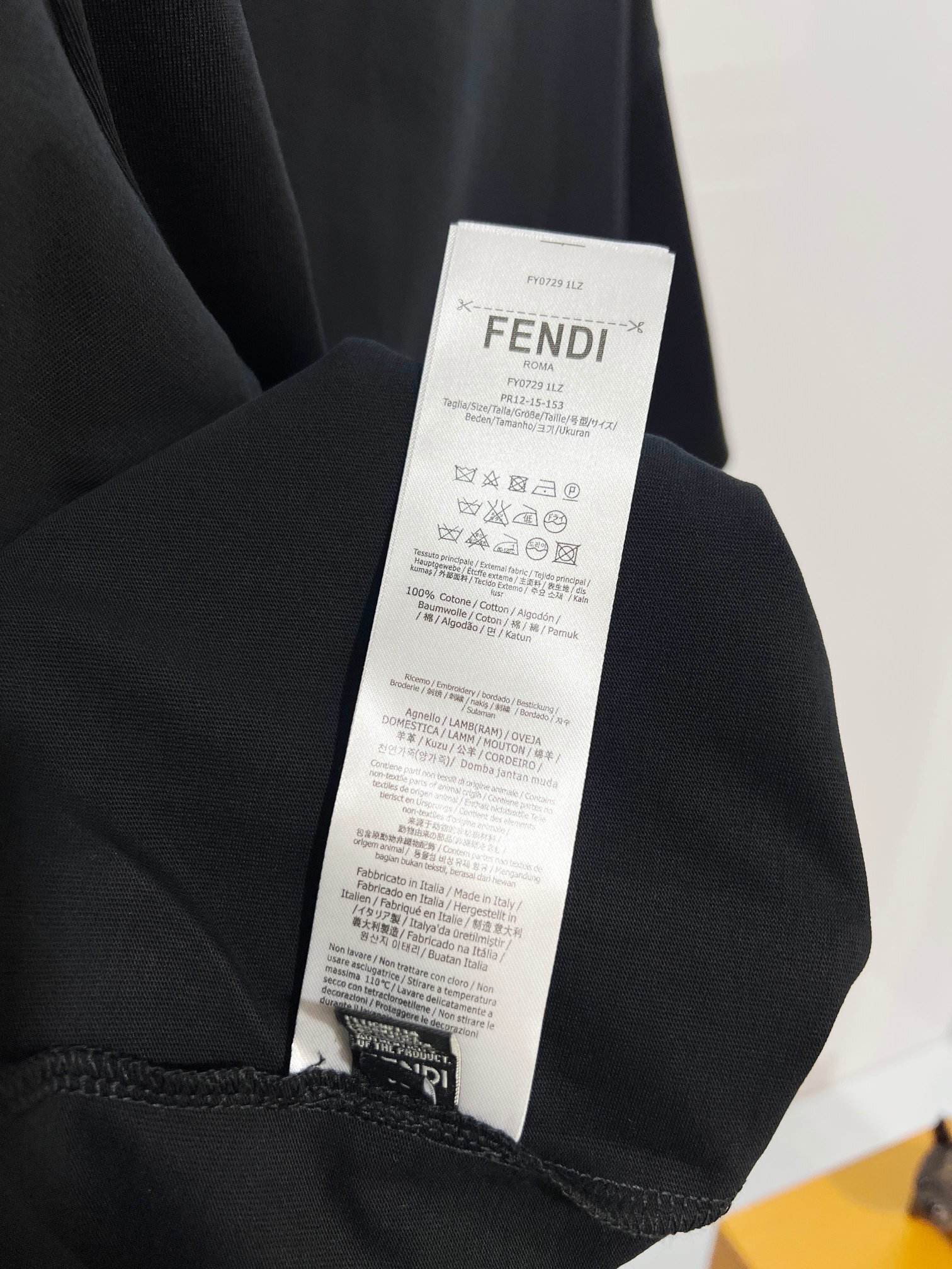 Fendi Sunglasses T-shirt YL Black/White