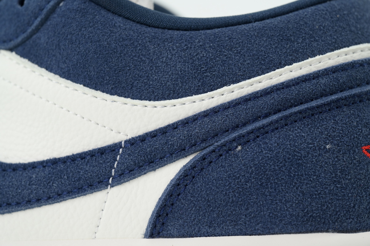 Air Jordan 1 Low SE 'Obsidian University Gold' IO7448-400