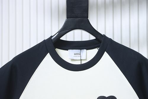 Ami Paris 26SS Contrasting Color Patchwork T-shirt White Black