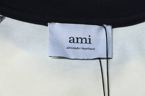 Ami Paris 26SS Contrasting Color Patchwork T-shirt White Black