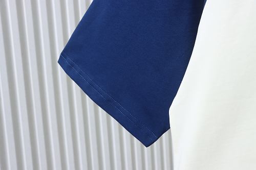 Ami Paris 26SS Contrasting Color Patchwork T-shirt White Blue