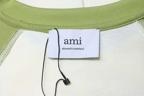 Ami Paris 26SS Contrasting Color Patchwork T-shirt White Green