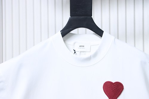 Ami Three-dimensional thick line peach heart embroidery T-shirt White