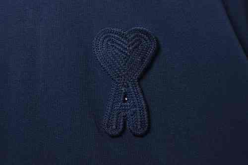 Ami Three-dimensional thick line peach heart embroidery T-shirt Blue