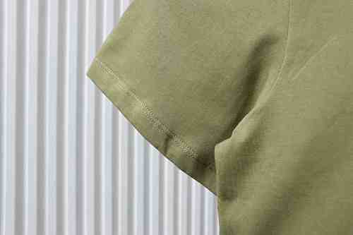 Ami Zhangzai love short sleeves