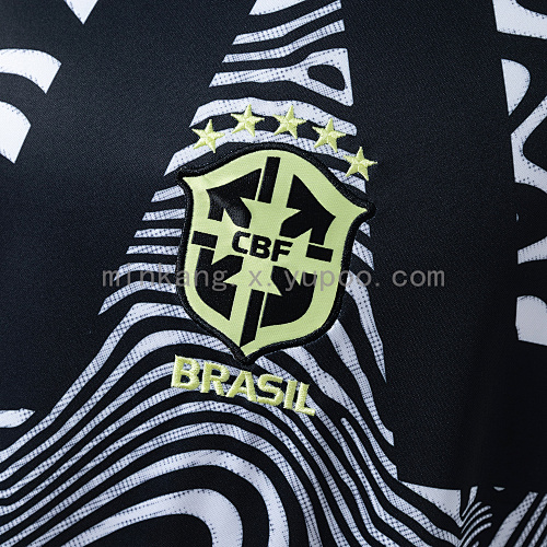 Brazil 2026 Goalkeeper Long-Sleeved Jersey