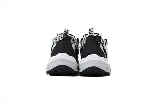 OFF-WHITE Be Right Back Of Silver Black OMIA29SS 26FAB00 17210