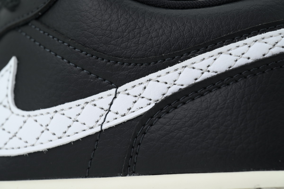 Air Jordan 1 Low SE 'Off-Noir' IO2047-001