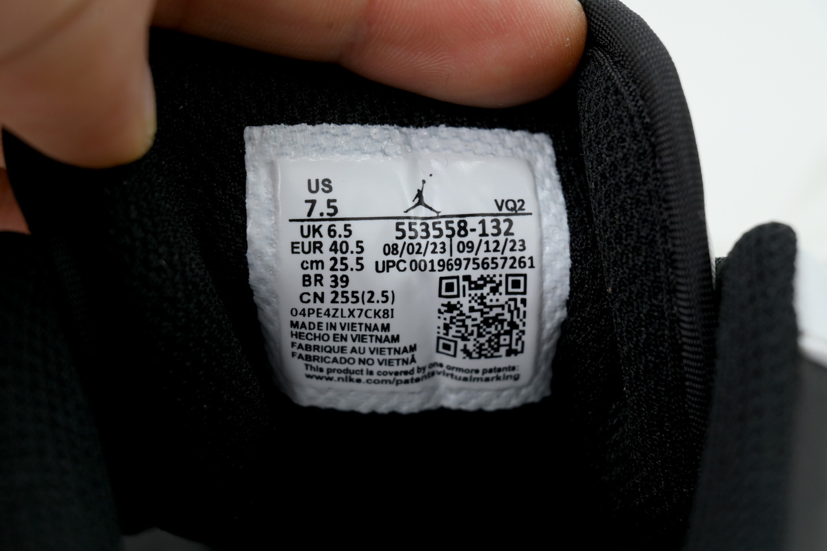 Air Jordan 1 Low 'White Black' 553558-132