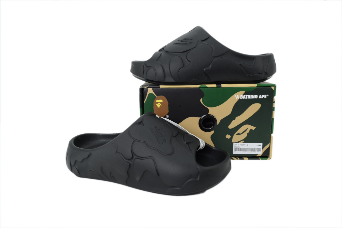 A BATHING APE SLIDES Black