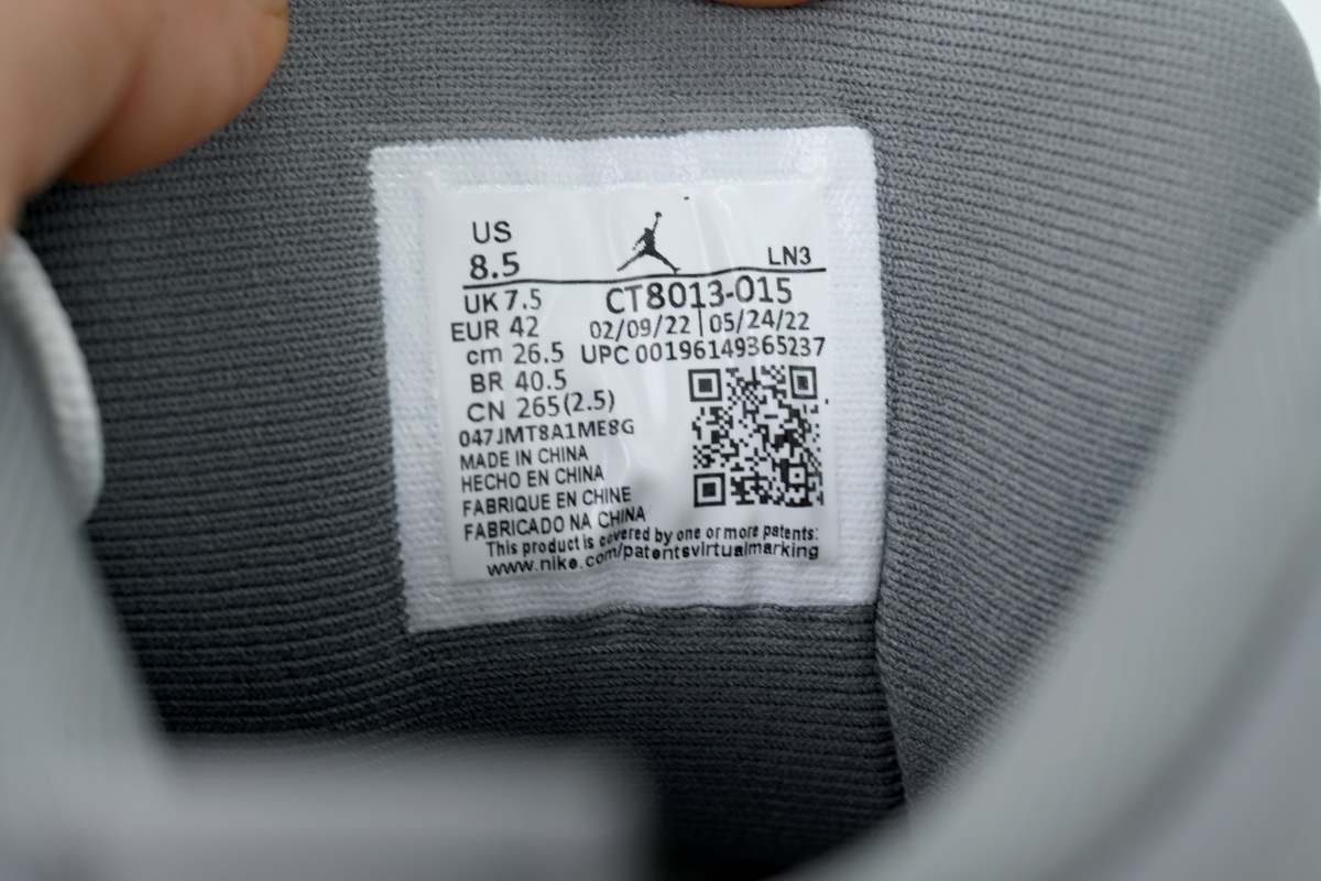 Air Jordan 12 Retro 'Stealth' CT8013-015 