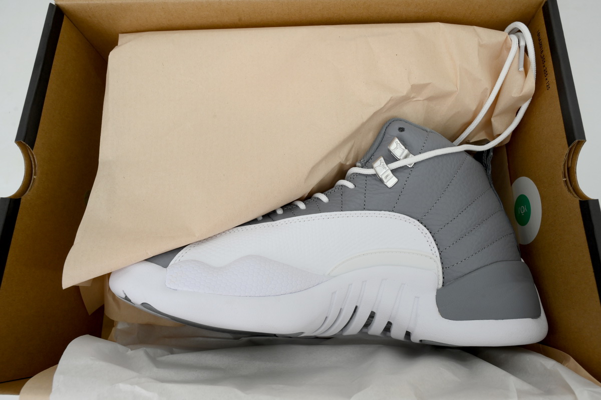 Air Jordan 12 Retro 'Stealth' CT8013-015 