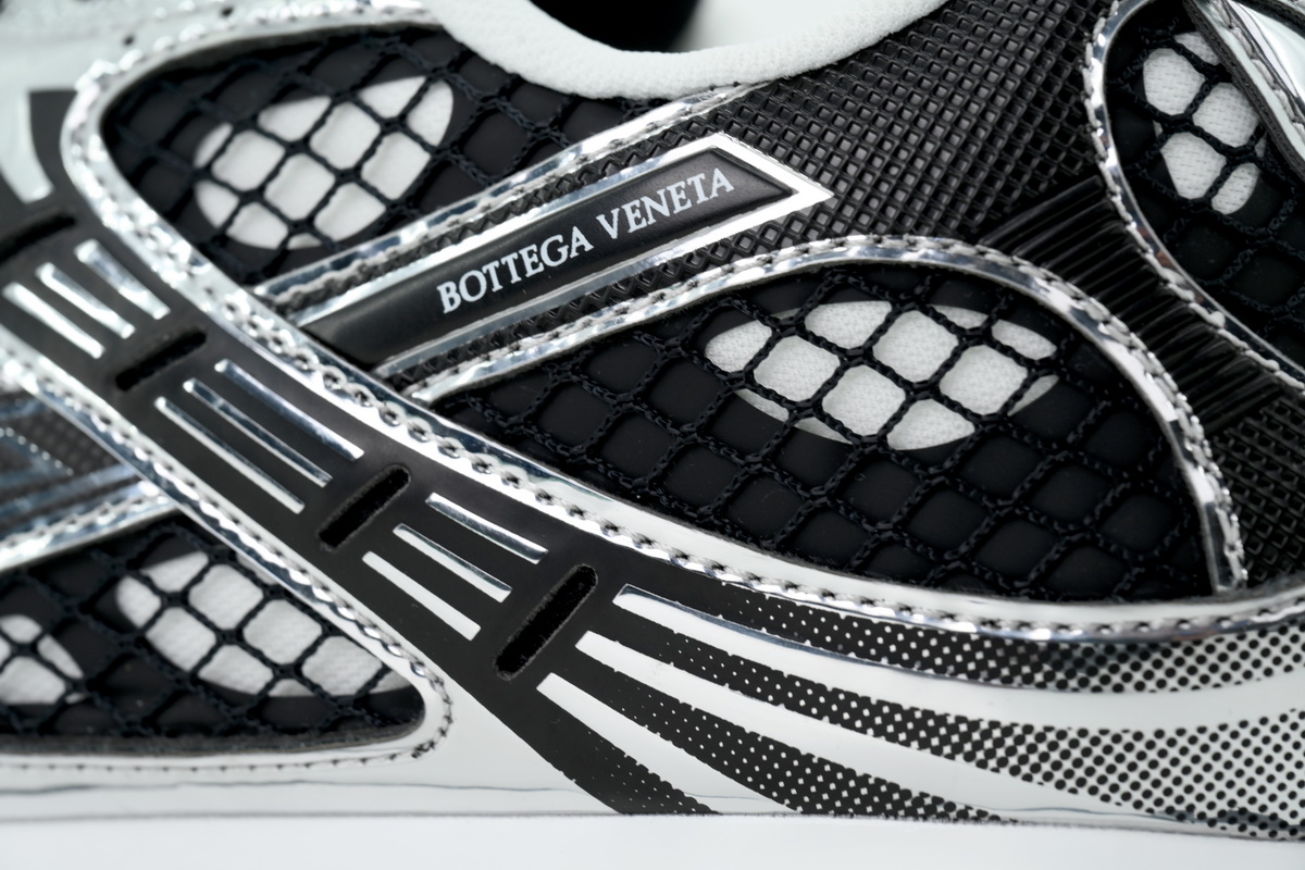 【FLASH SALE】Bottega Veneta Orbit Black Silver