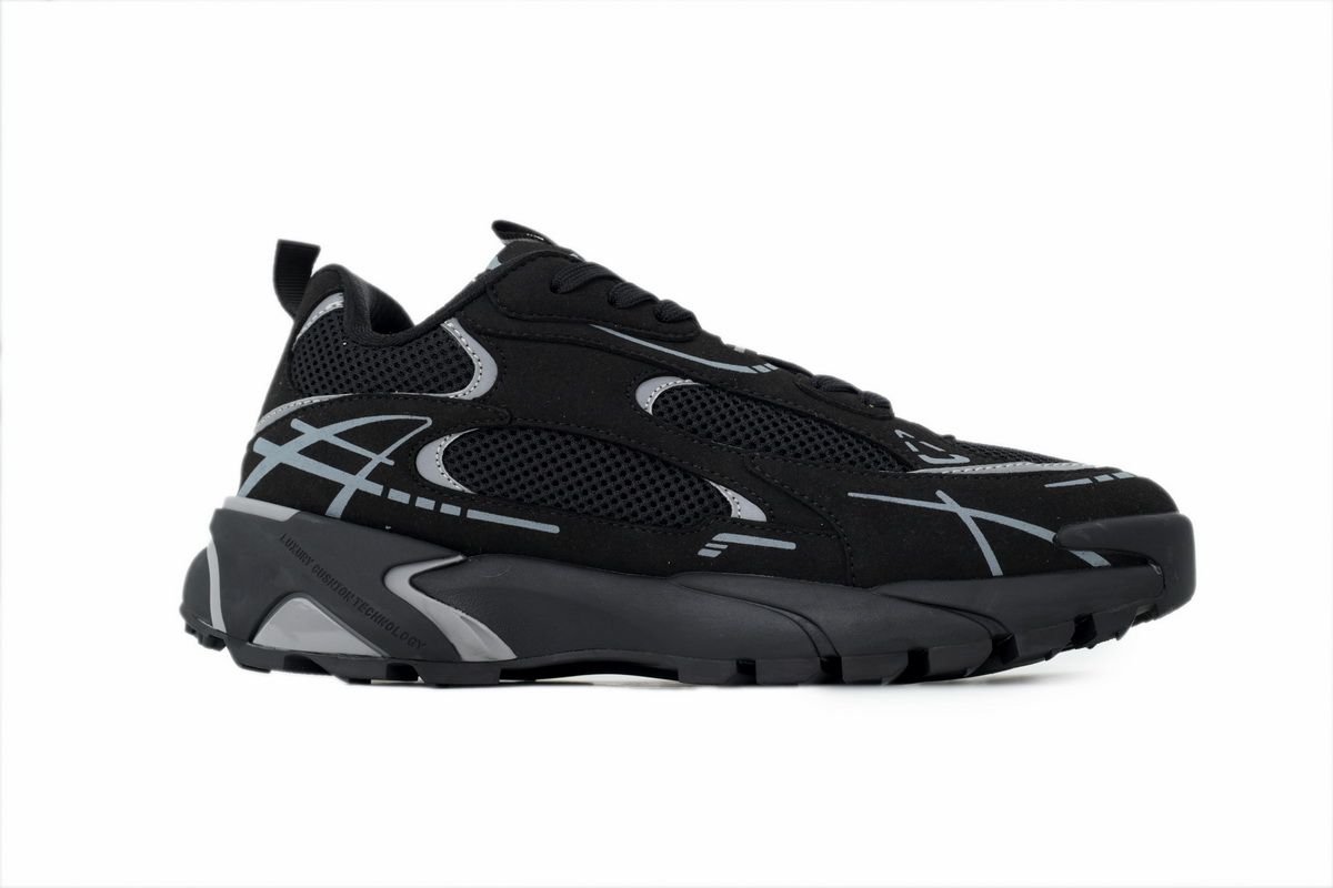 Louis Vuitton Tatic Runner Sneaker "Black"