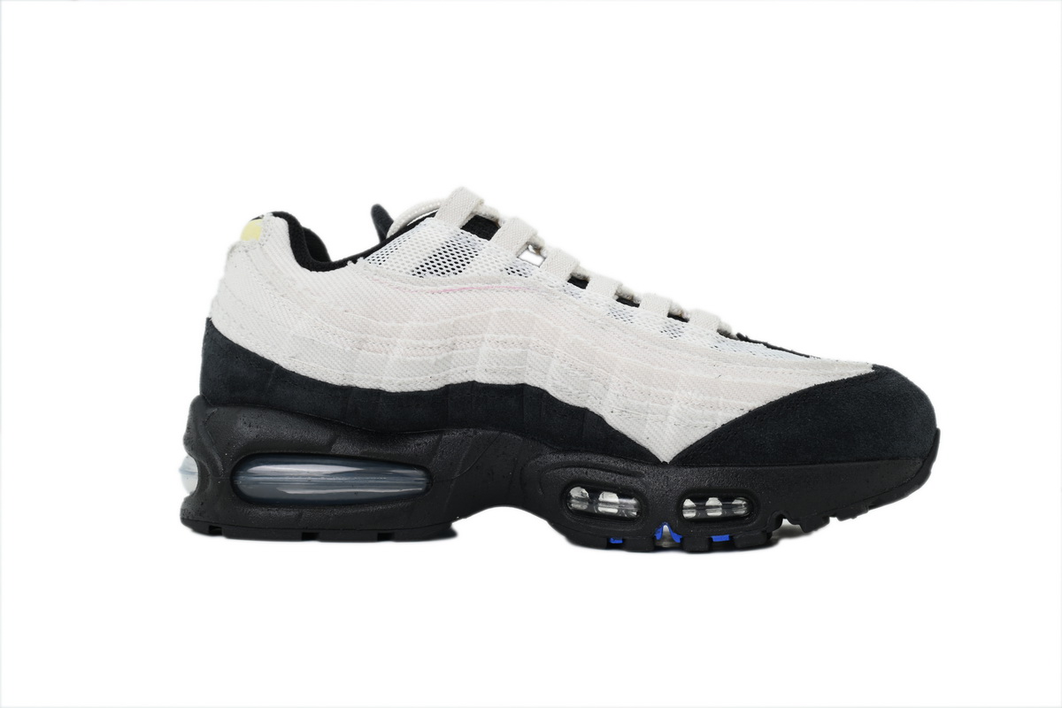 Nike Air Max 95 'Big Bubble - Family Reunion France' IQ0284-010