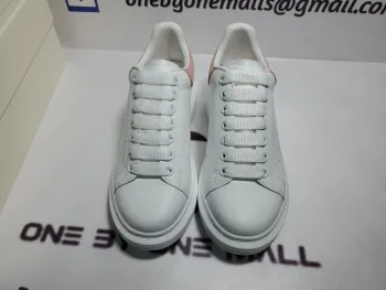Alexander McQueen Sneaker Fen Yan Gjing review Tanaei Jia 02