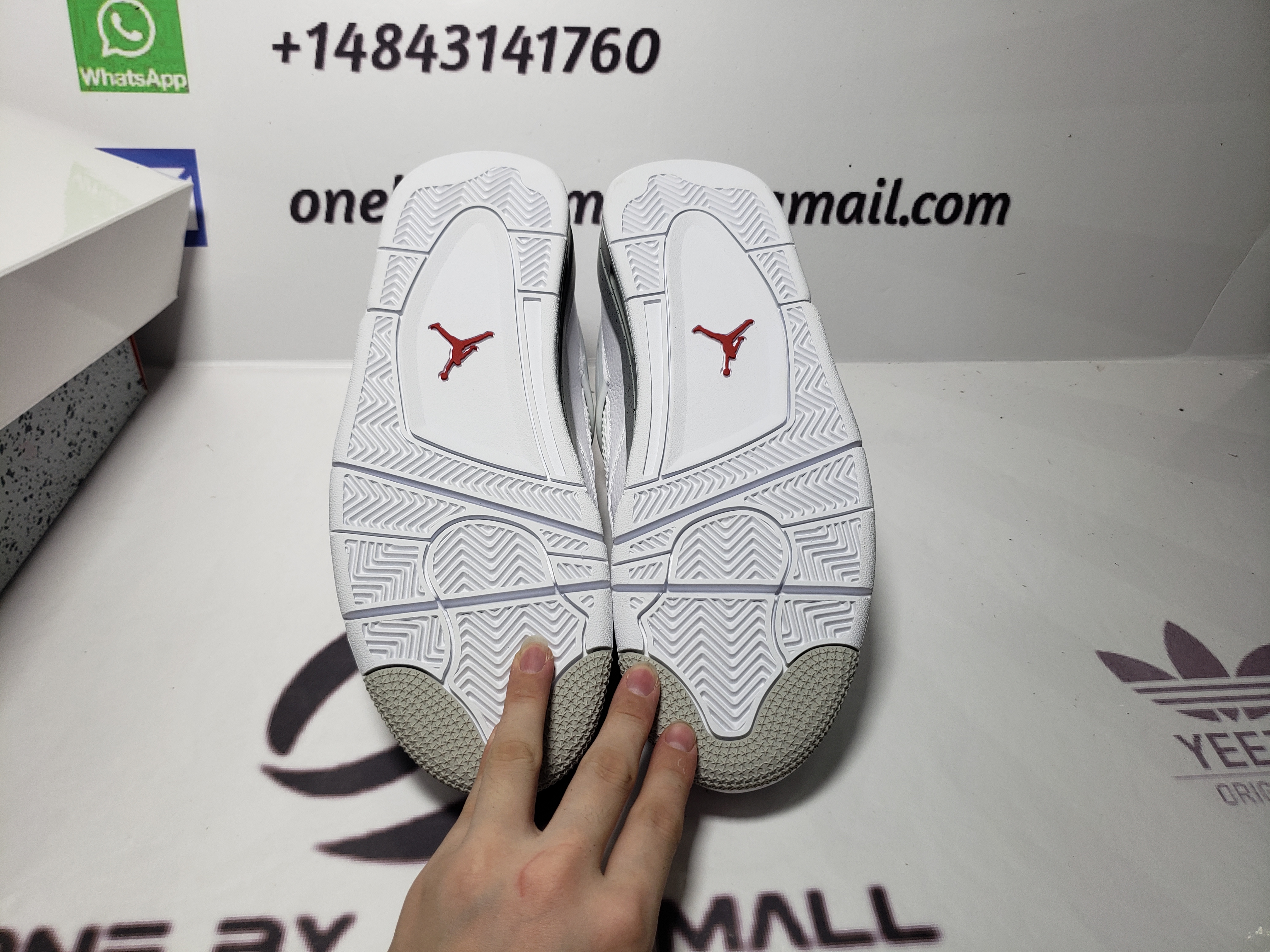 Air Jordan 4 Retro White Oreo (2021)  CT8527-100  review Kaleb 05