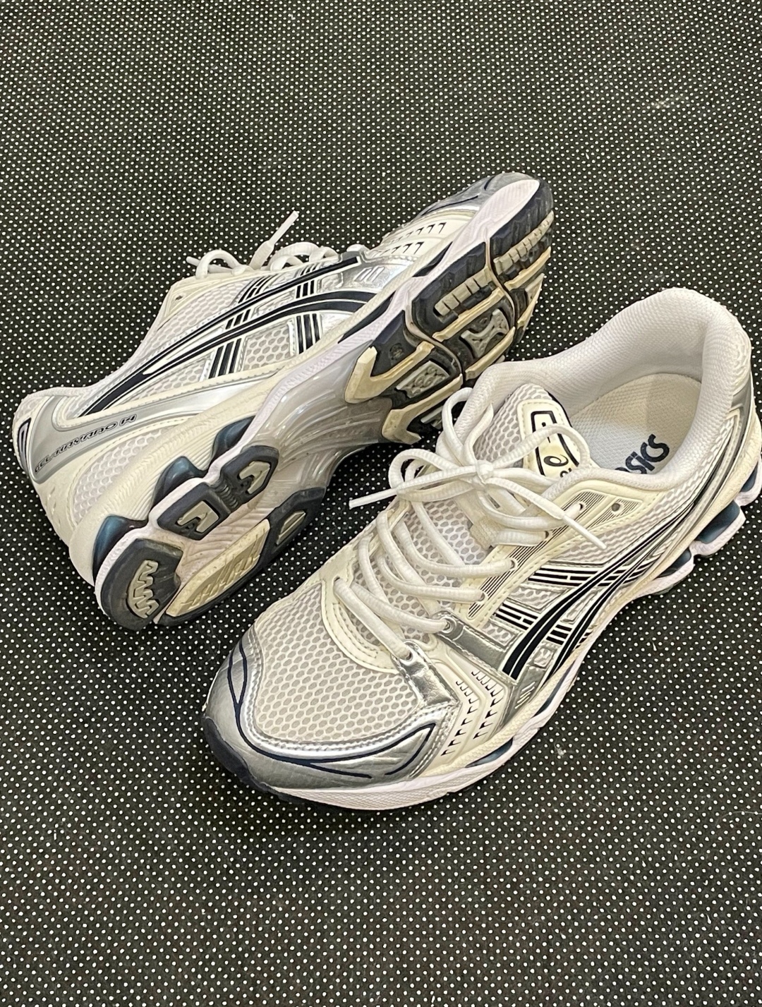 ASICS Gel-Kayano 14 White Midnight 1202A056-109 review Elijah Jasmine