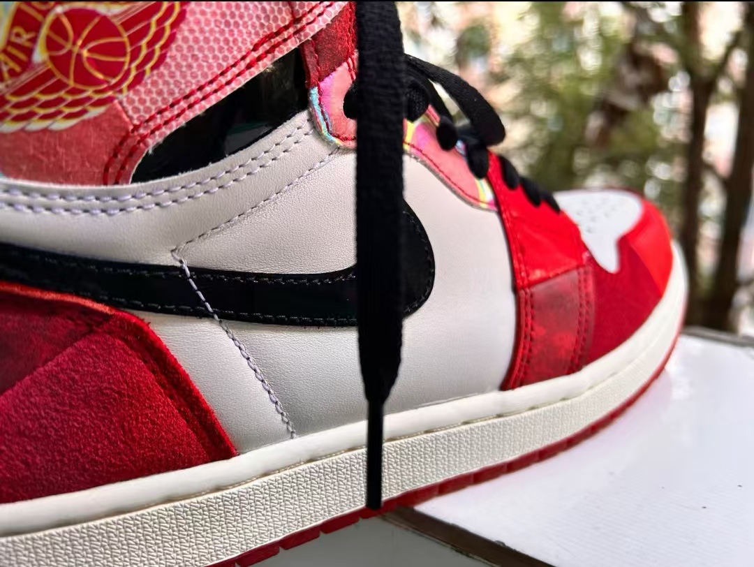 Air Jordan 1 High OG Spider-Man Across the Spider-Verse DV1748-601 review Aaron Maya 01