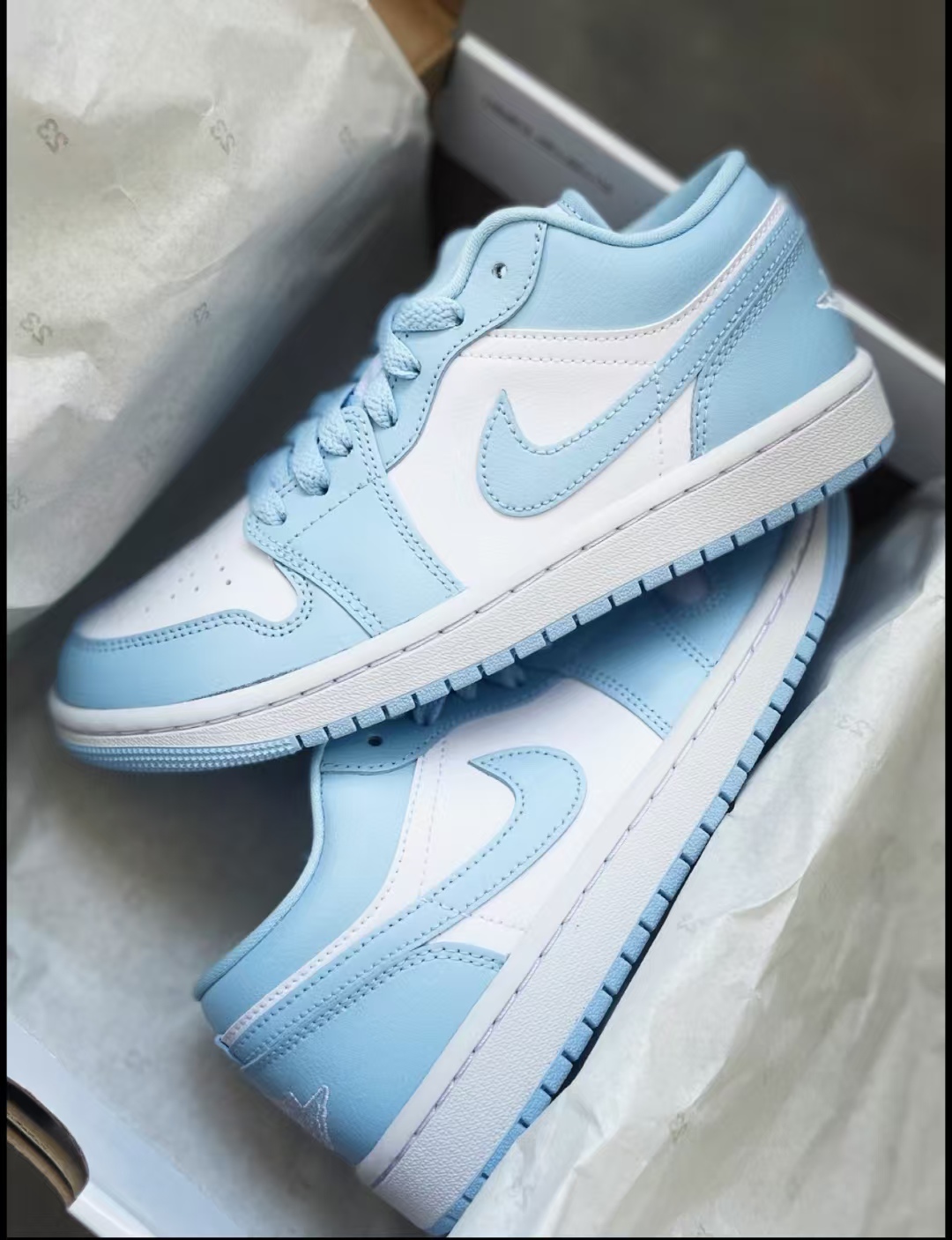 Air Jordan 1 Low White Ice Blue (Women's) DC0774-141  review Luis Gabrielle