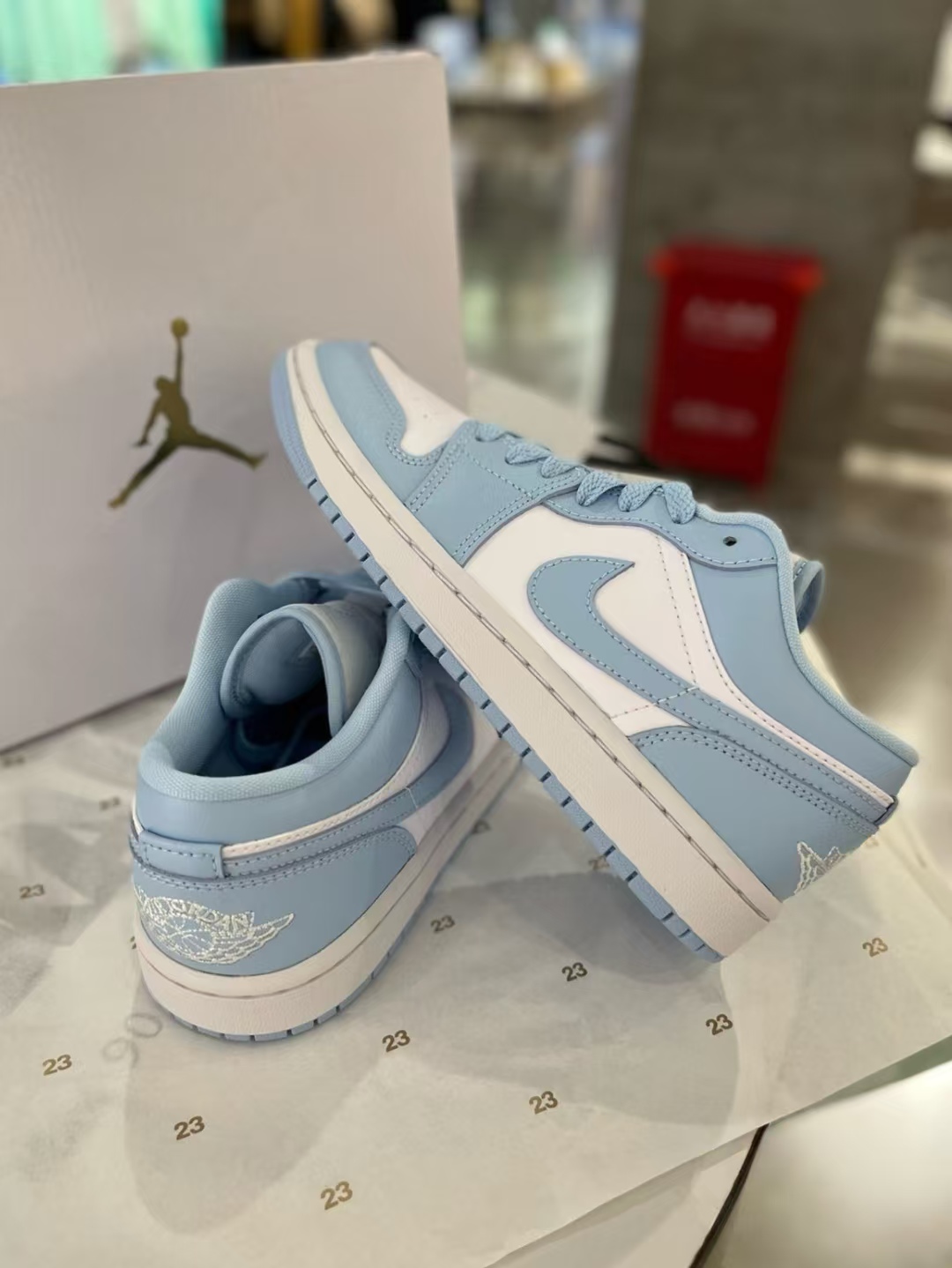 Air Jordan 1 Low White Ice Blue (Women's) DC0774-141  review Julian Evelyn