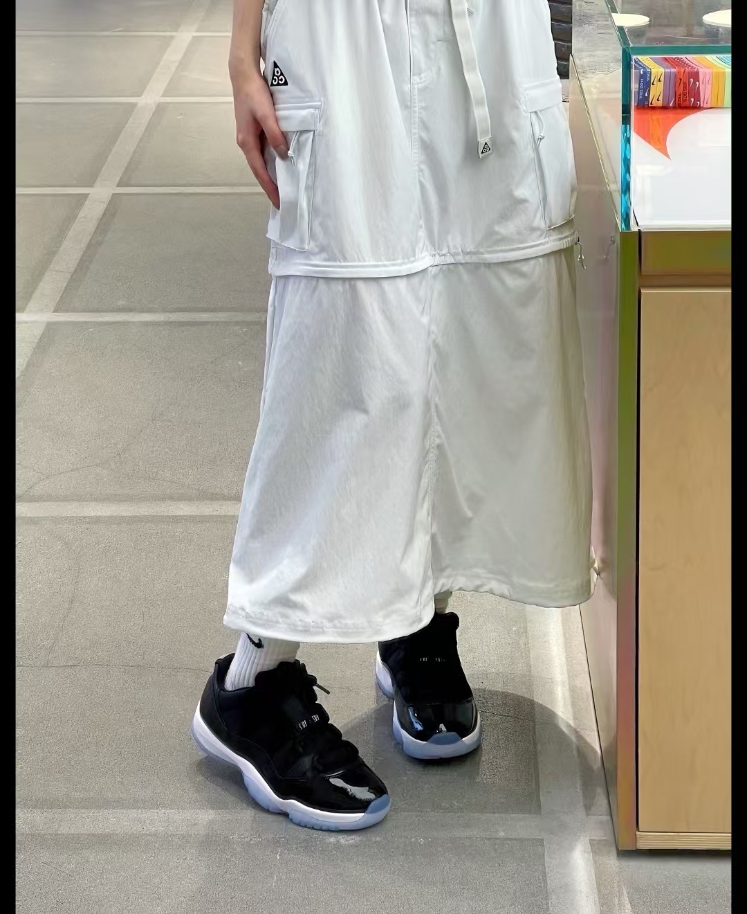 Air Jordan 11 Retro Low Space Jam FV5104-004 review Carlos Stephanie