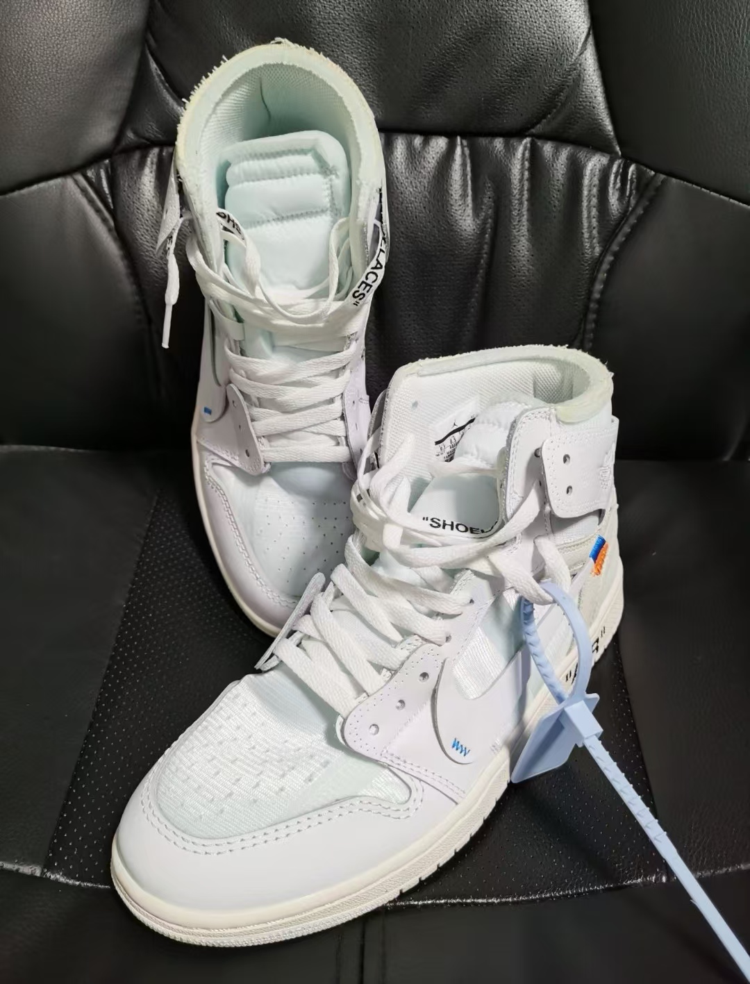 Air Jordan 1 Retro High Off-White White AQ0818-100 review Emily 00