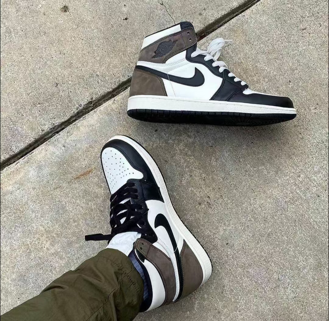 Air Jordan 1 Retro High Dark Mocha  555088-105 review Miguel Caroline