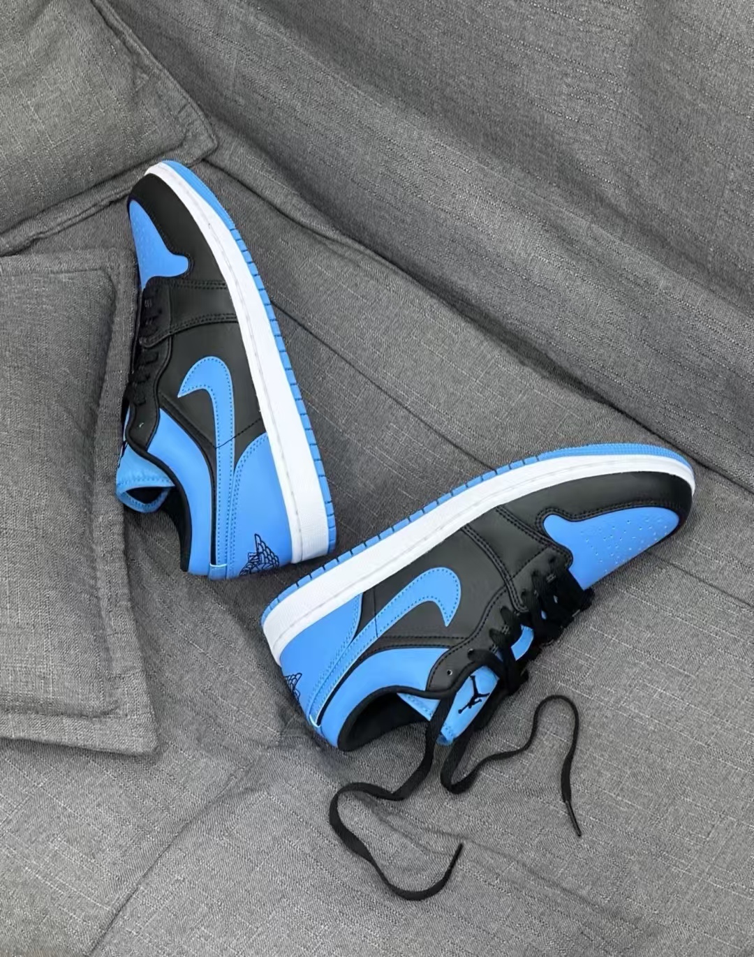 Air Jordan 1 Low Black University Blue 553558-041 review Joshua