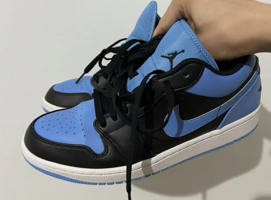 Air Jordan 1 Low Black University Blue 553558-041 review Timothy Natalia