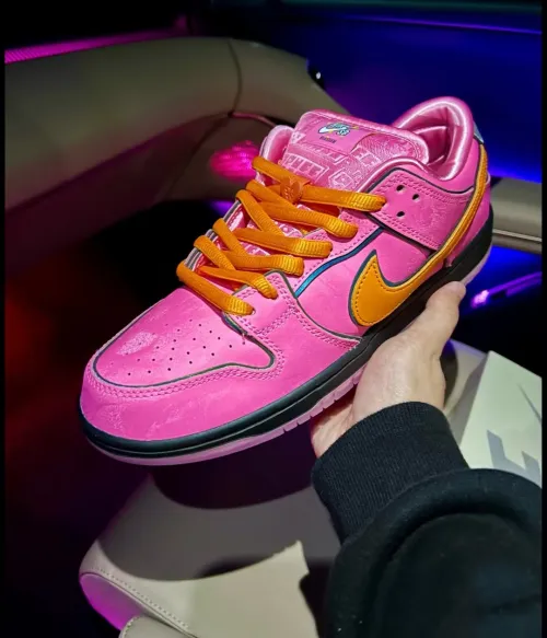 Nike SB Dunk Low The Powerpuff Girls Blossom FD2631-600 review 