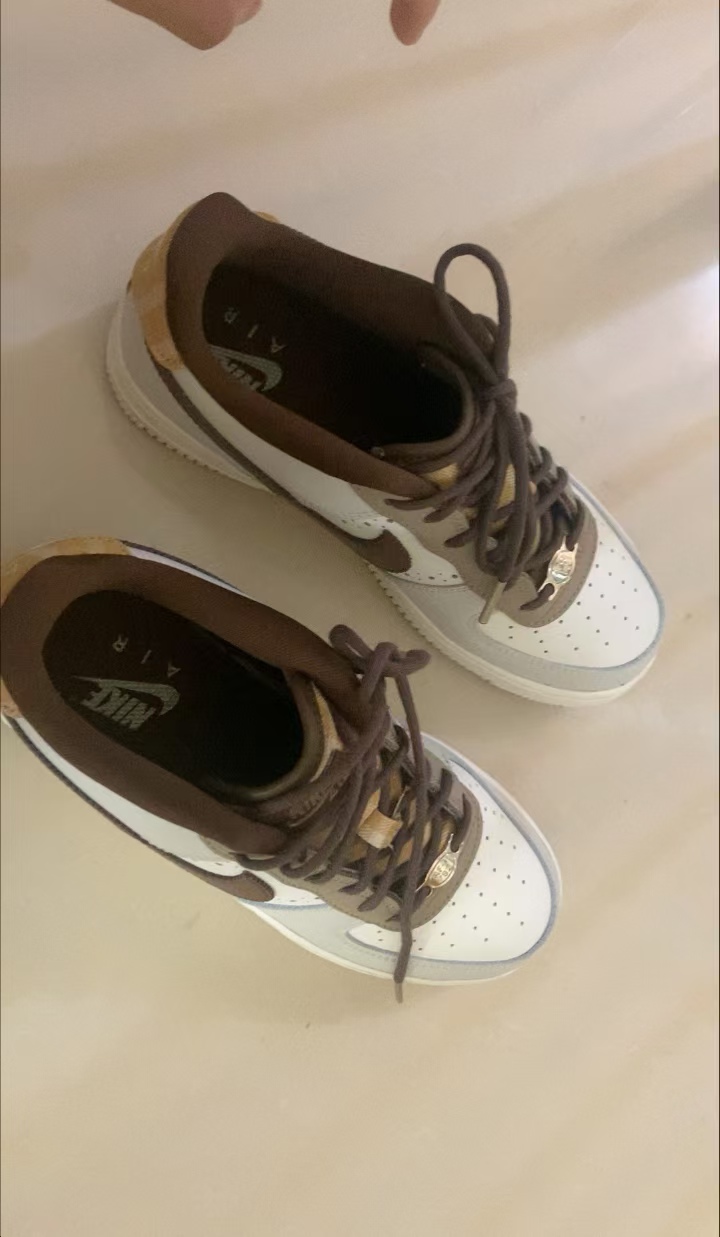 Nike Air Force 1 Low LV8 Brogue Sail (GS)  FV3702-121 review Ellie