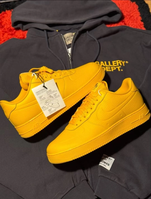 Nike Air Force 1 Low '07 Pro-Tech Waterproof University Gold FB8875-700 review 