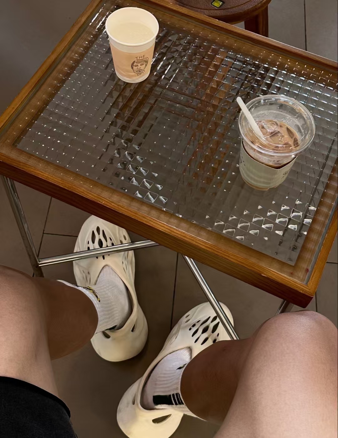 Adidas Yeezy Foam RNNR Sand FY4567 review Leah 01