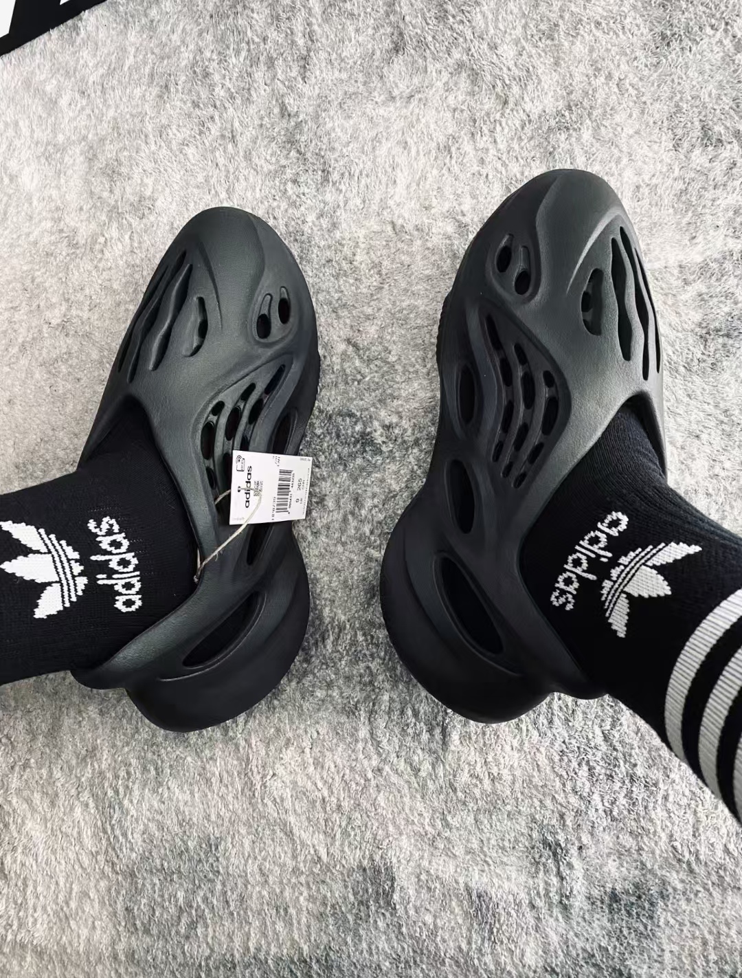 Adidas Yeezy Foam RNNR Mineral Blue  GV7903 review Ezekiel