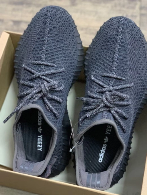 Adidas Yeezy Boost 350 V2 Black (Non-Reflective) FU9006 review 