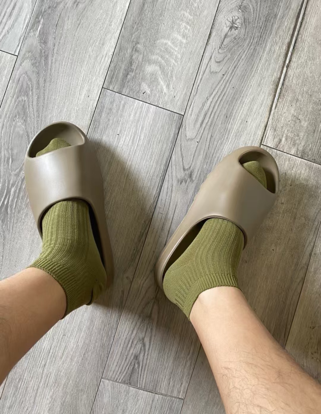 Adidas Yeezy Slide Pure (Restock Pair) GW1934 review Litos