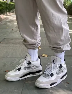 Air Jordan 4 Retro Military Black DH6927-111  review Adeline
