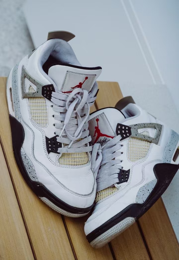 Air Jordan 4 Retro White Cement (2016) 840606-192 review Zachary Alexandria