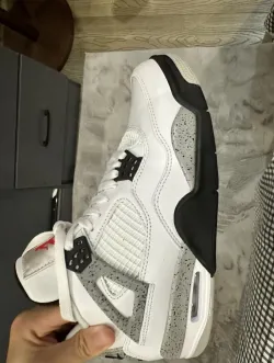 Air Jordan 4 Retro White Cement (2016) 840606-192 review  Jordan Laura