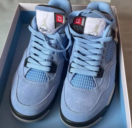 Air Jordan 4 Retro University Blue  CT8527-400 review 