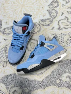 【Flash Sale】Air Jordan 4 Retro University Blue  CT8527-400 review  Angus Molly